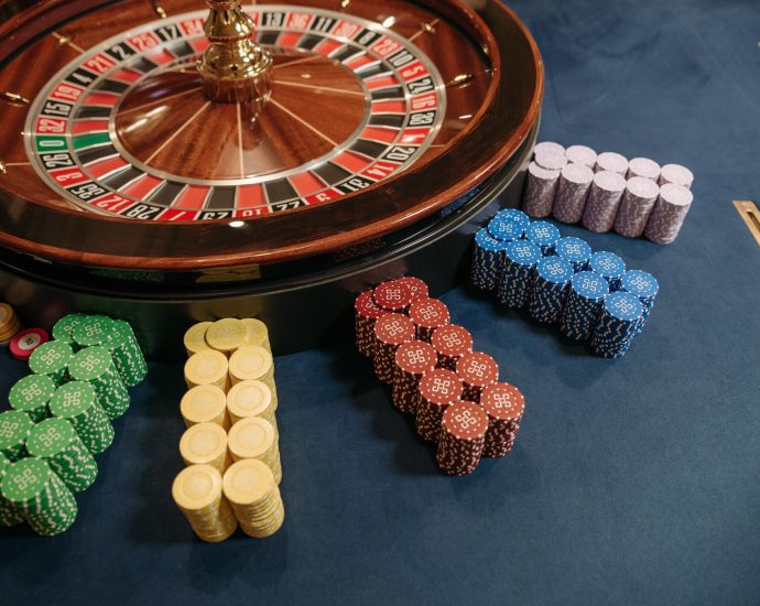 Evaluating Online Betting Sites: A Professional Player's Framework