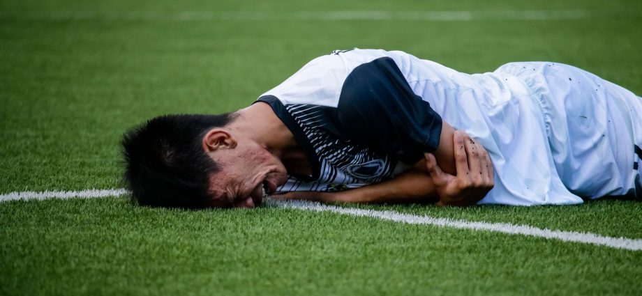 Varun Chakravarthy injury
