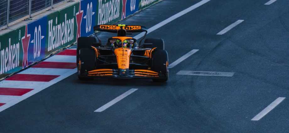 Hamilton Singapore GP