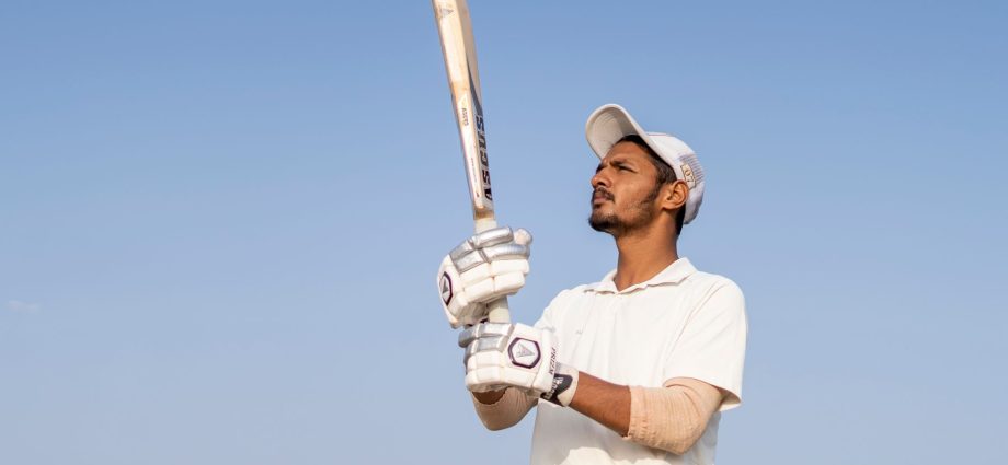 Shreyas Iyer grip change